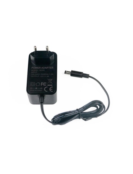 Cargador universal para router / LCD / portatil 12v 3a 5.5x2.5 / 9072